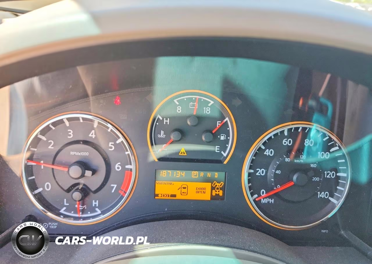 2008 Nissan Titan Xe VIN:1N6AA06C18N302959 - 9