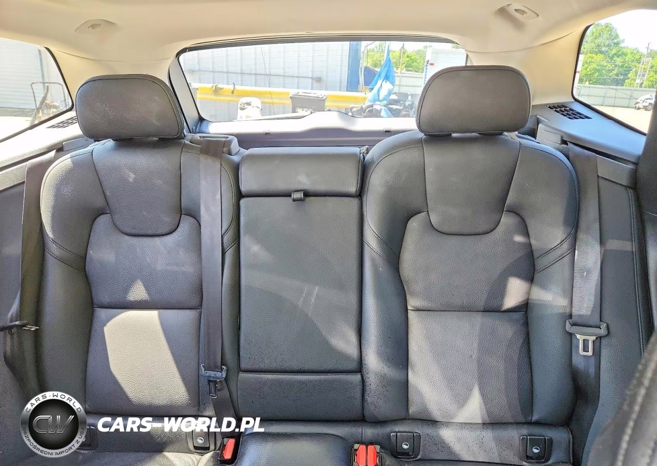2025 Volvo Xc60 Plus VIN:YV4M12RC4S1113077 - 10