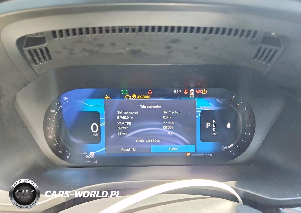 2025 Volvo Xc60 Plus VIN:YV4M12RC4S1113077 - 9