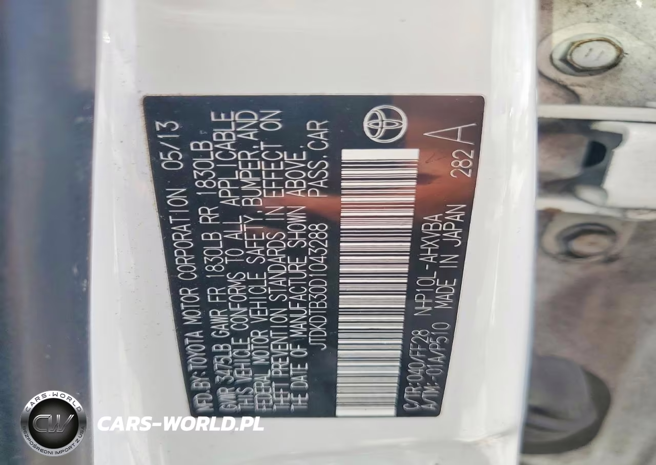 2013 Toyota Prius C Two VIN:JTDKDTB30D1043288 - 12