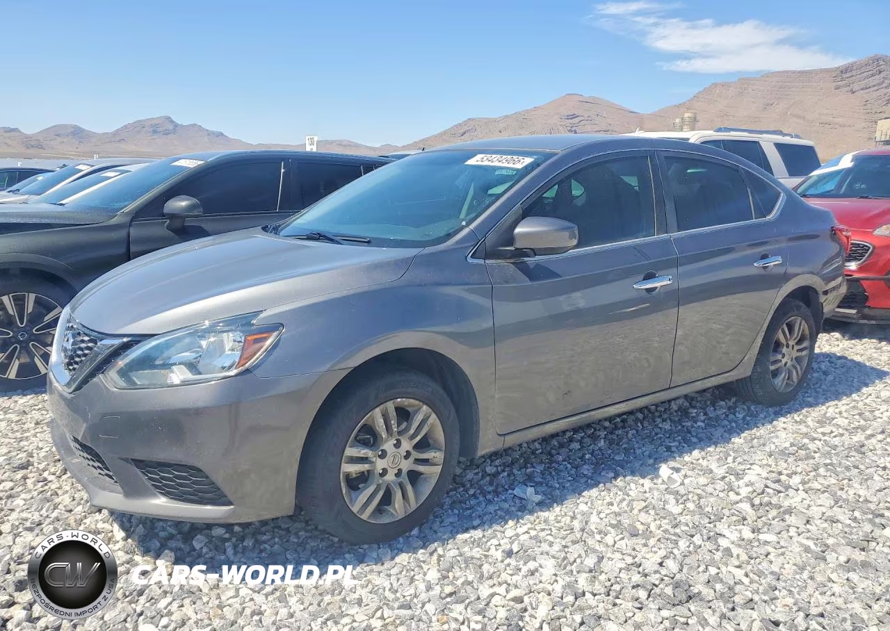 2017 Nissan Sentra S – zdjęcie 1 z 12