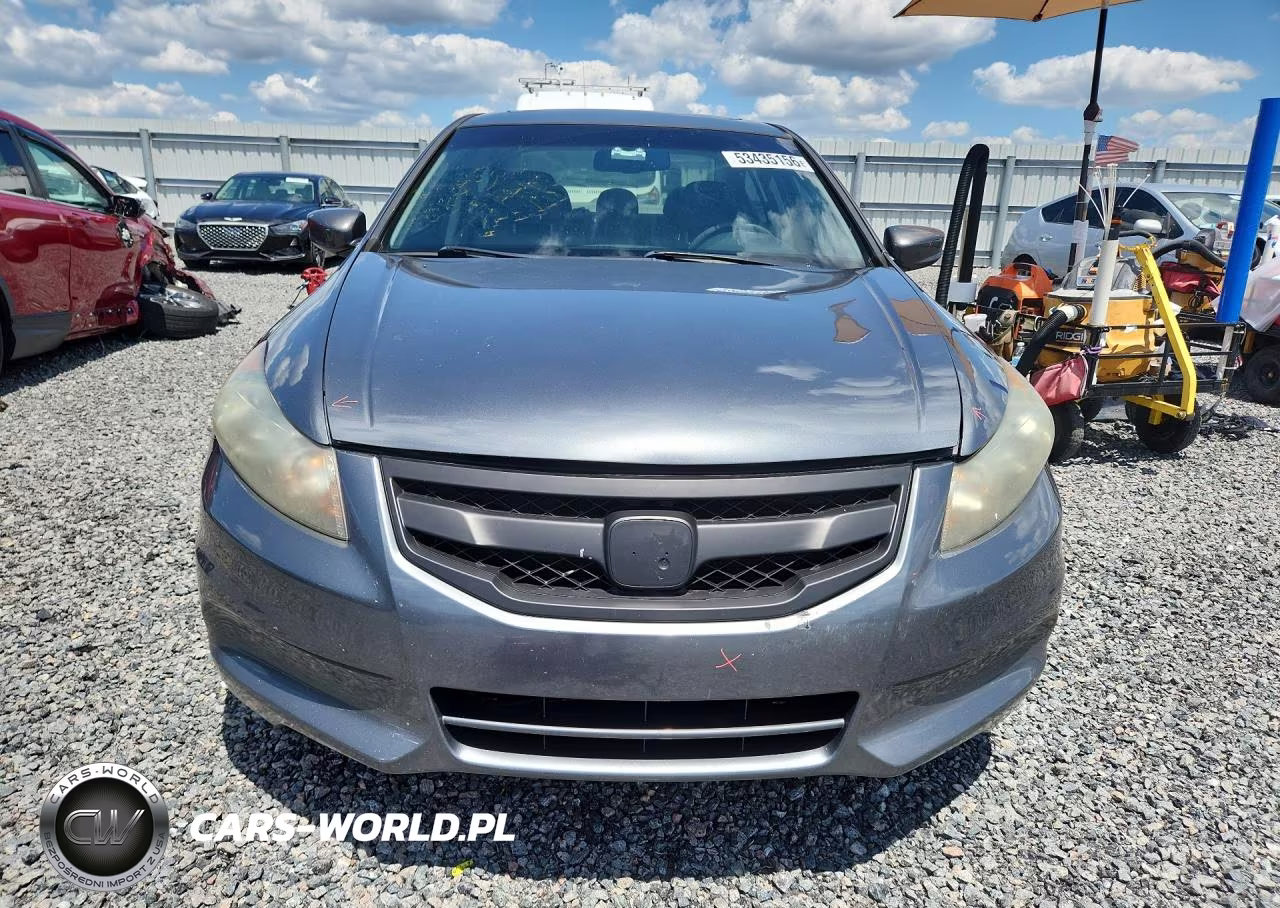 2011 Honda Accord Exl VIN:1HGCP2F89BA131010 - 5