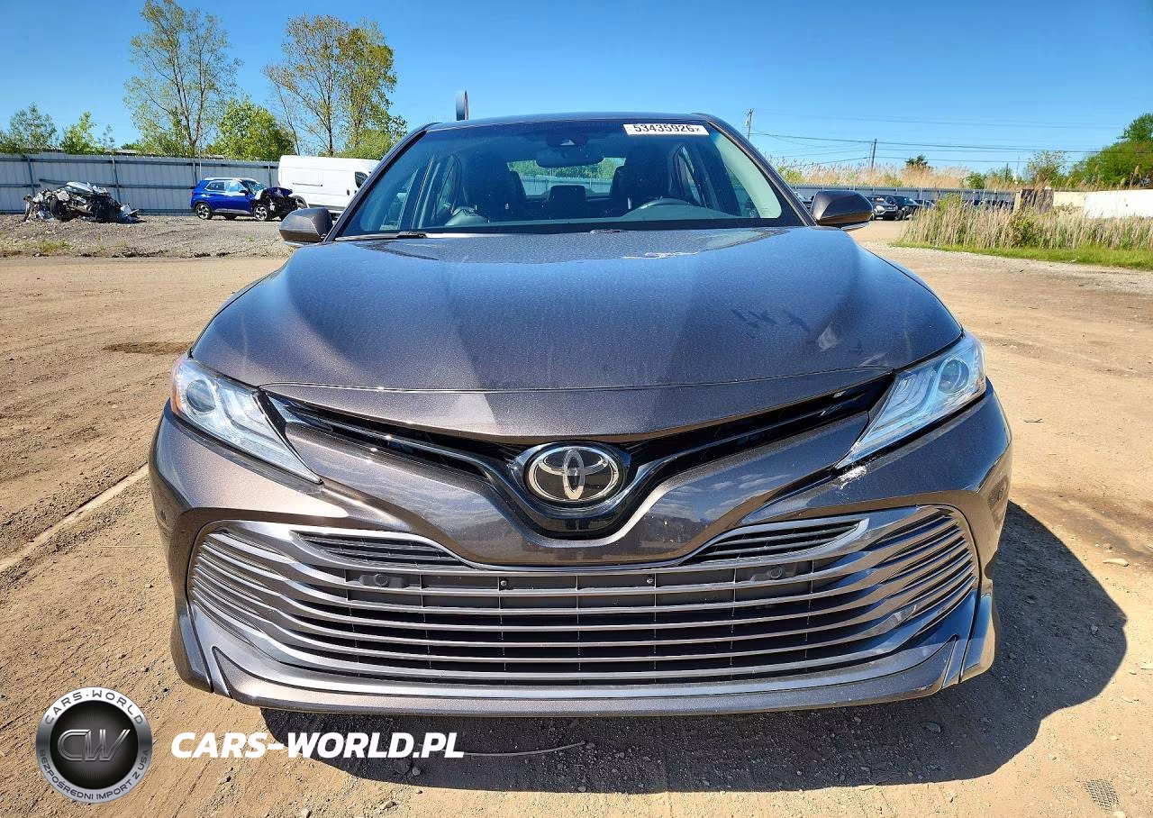 2018 Toyota Camry Xle VIN:4T1B11HK6JU018395 - 5
