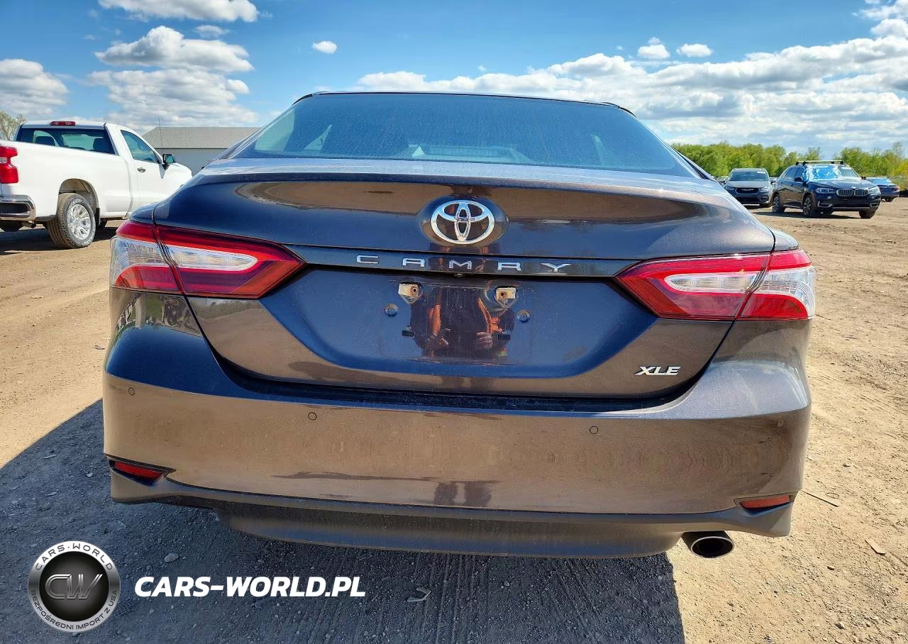 2018 Toyota Camry Xle VIN:4T1B11HK6JU018395 - 6
