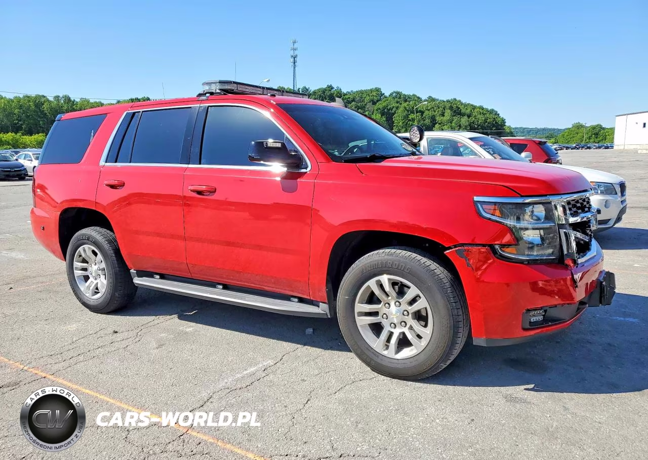 2015 Chevrolet Tahoe VIN:1GNSK3EC1FR518010 - 4