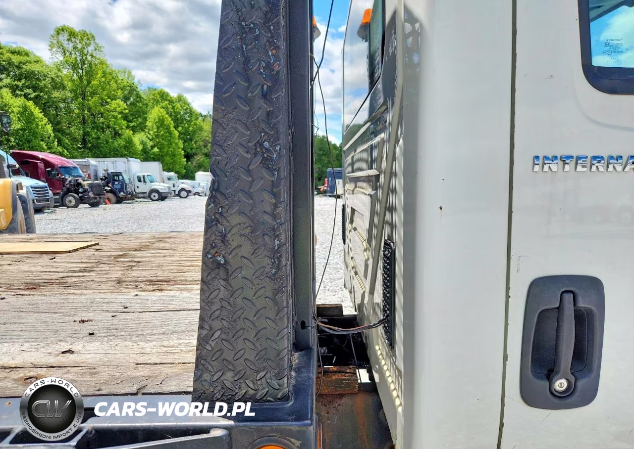 2004 International 4000 4300 VIN:1HTMMAAM24H613941 - 11