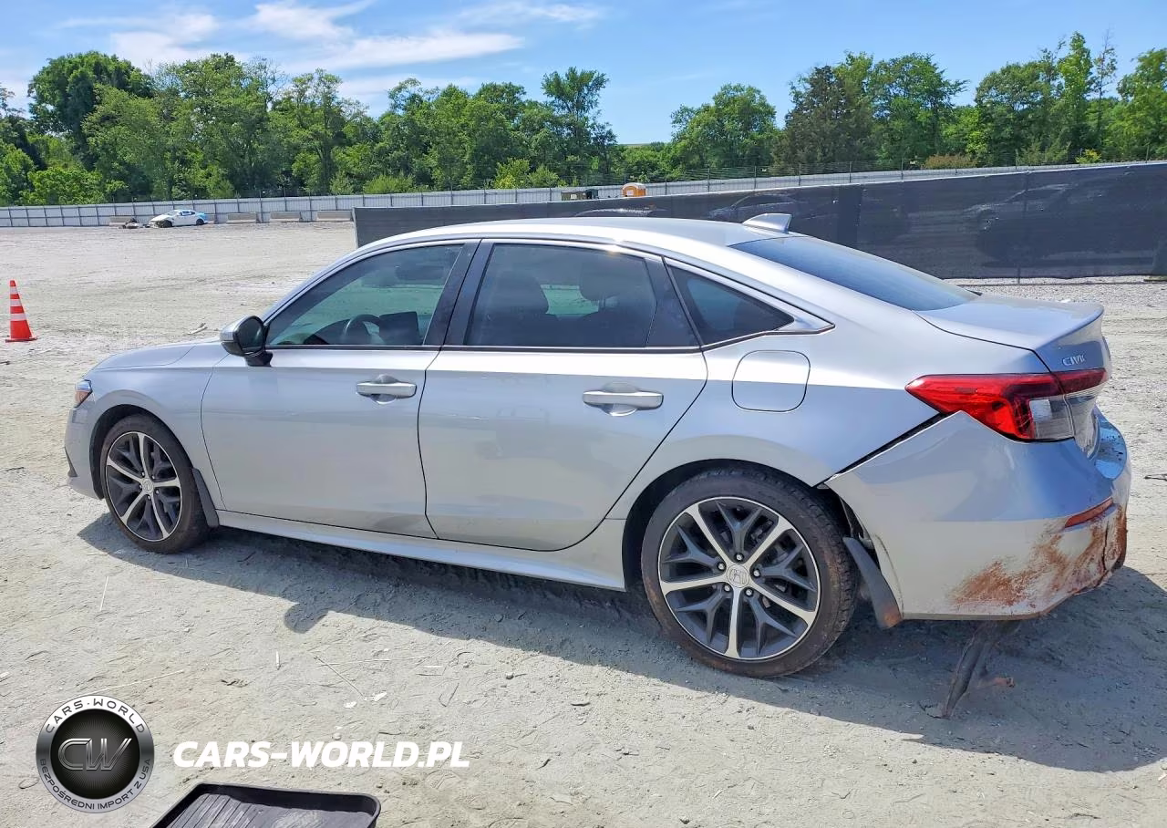 2024 Honda Civic Touring VIN:2HGFE1F94RH313117 - 2