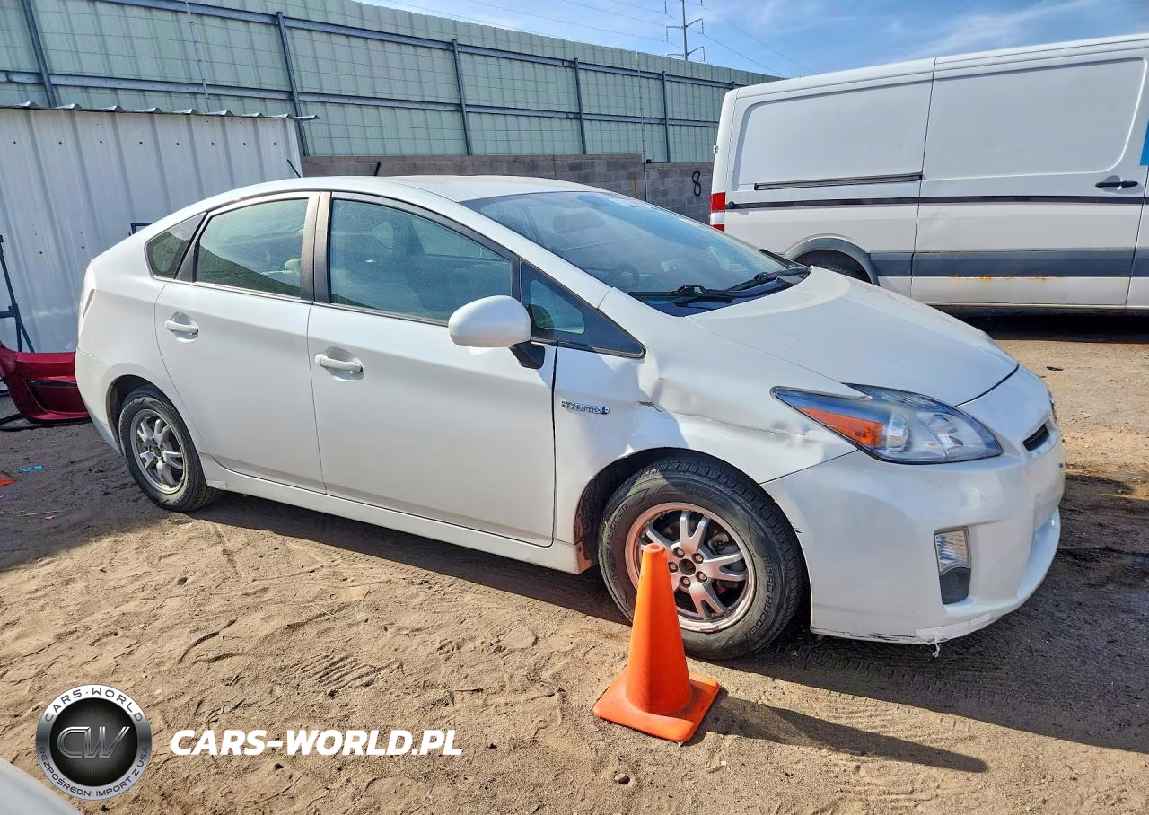 2010 Toyota Prius Ii VIN:JTDKN3DUXA0195700 - 4