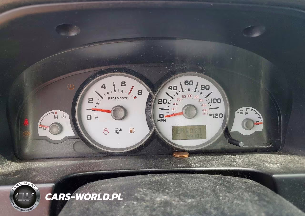 2007 Ford Escape Xlt VIN:1FMYU03117KB68641 - 9