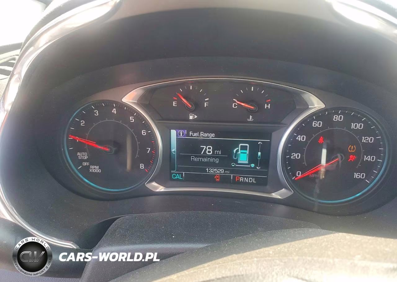 2017 Chevrolet Malibu Lt VIN:1G1ZE5ST0HF151726 - 9