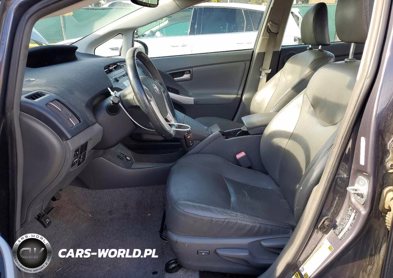 2011 Toyota Prius Four VIN:JTDKN3DUXB0325170 - 7