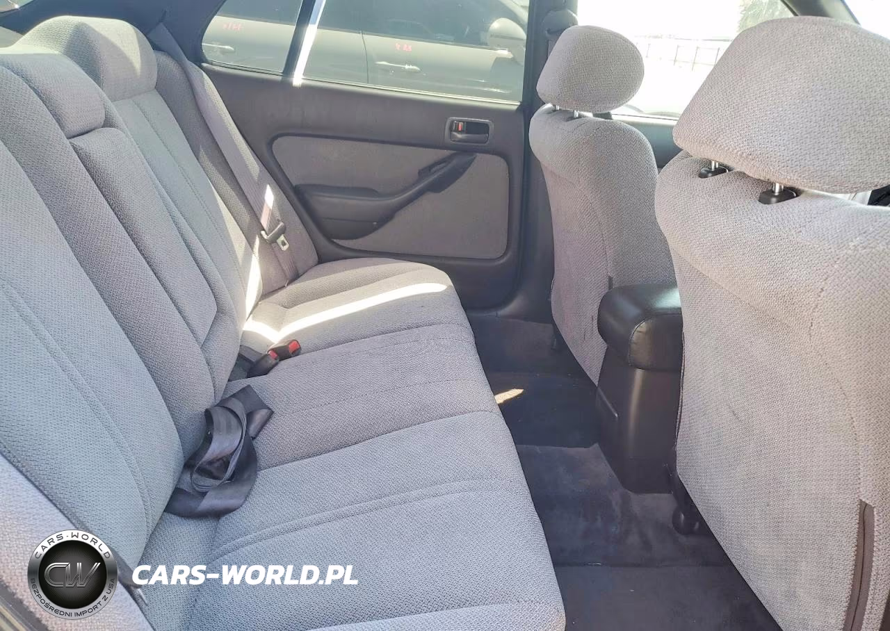 1994 Toyota Camry Le VIN:4T1GK12E5RU048666 - 10