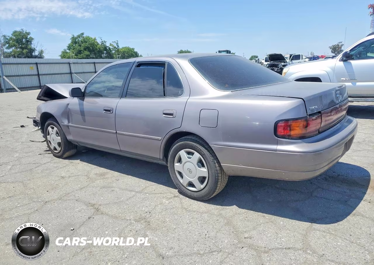 1994 Toyota Camry Le VIN:4T1GK12E5RU048666 - 2