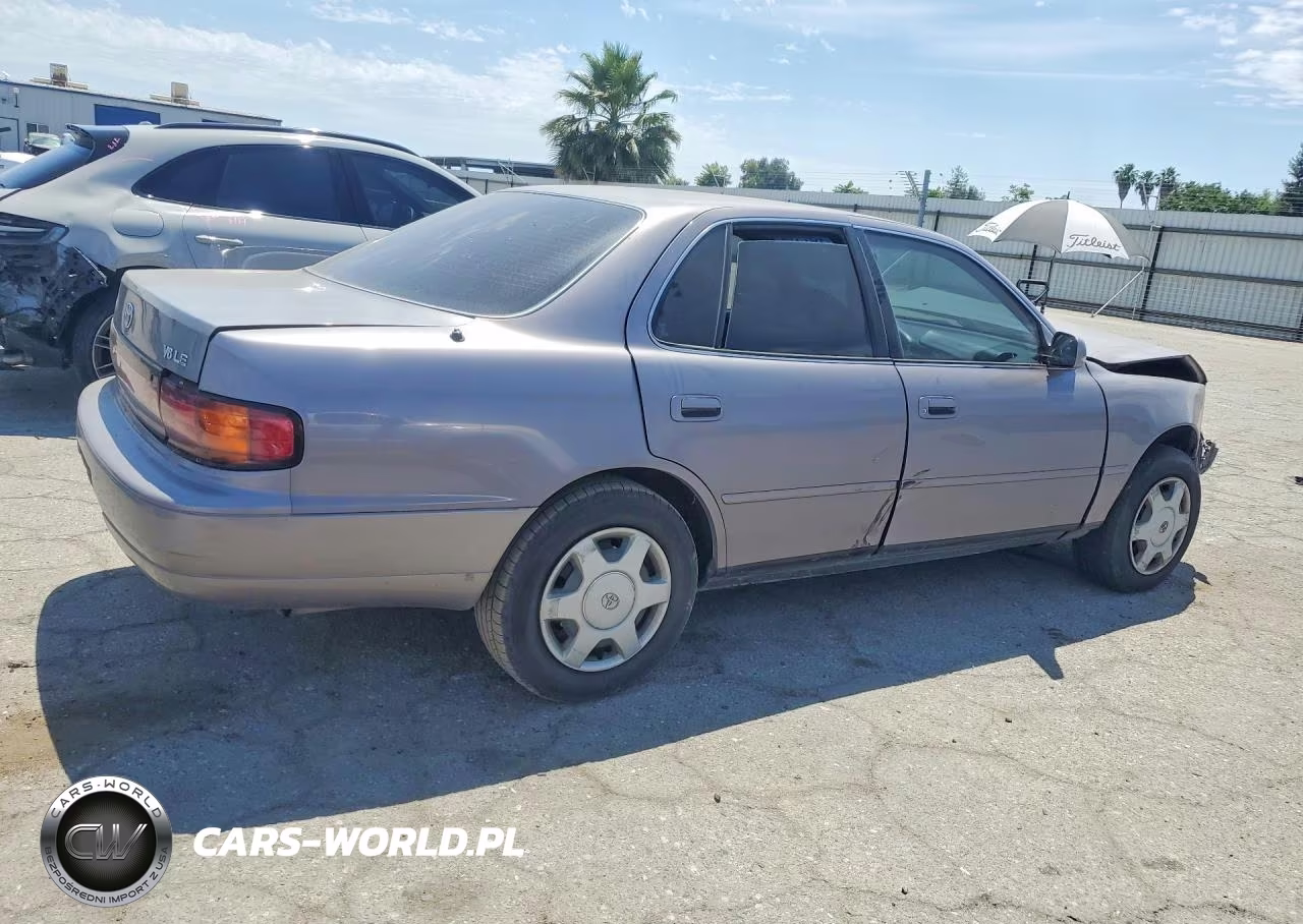 1994 Toyota Camry Le VIN:4T1GK12E5RU048666 - 3