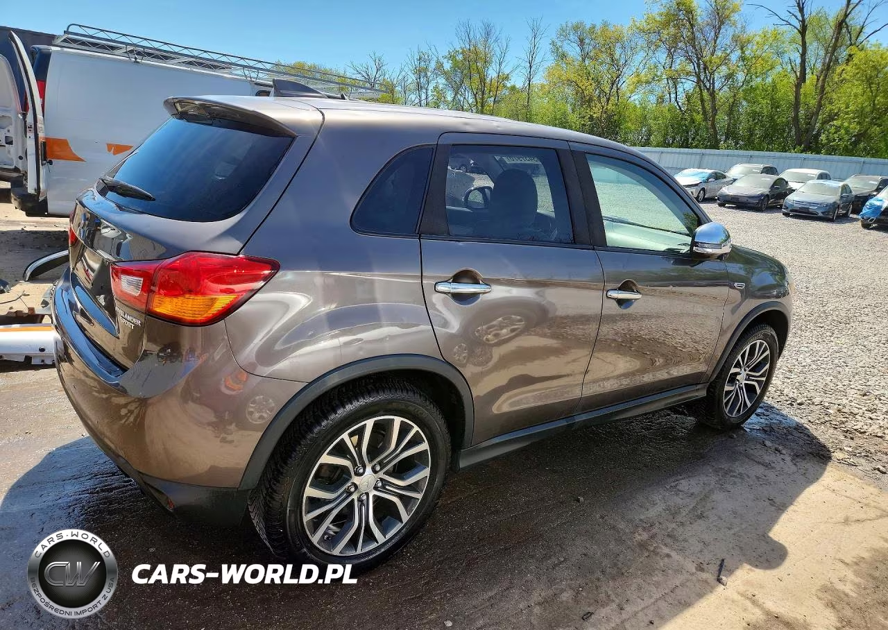 2017 Mitsubishi Outlander Sport Es VIN:JA4AR3AU3HZ013114 - 3