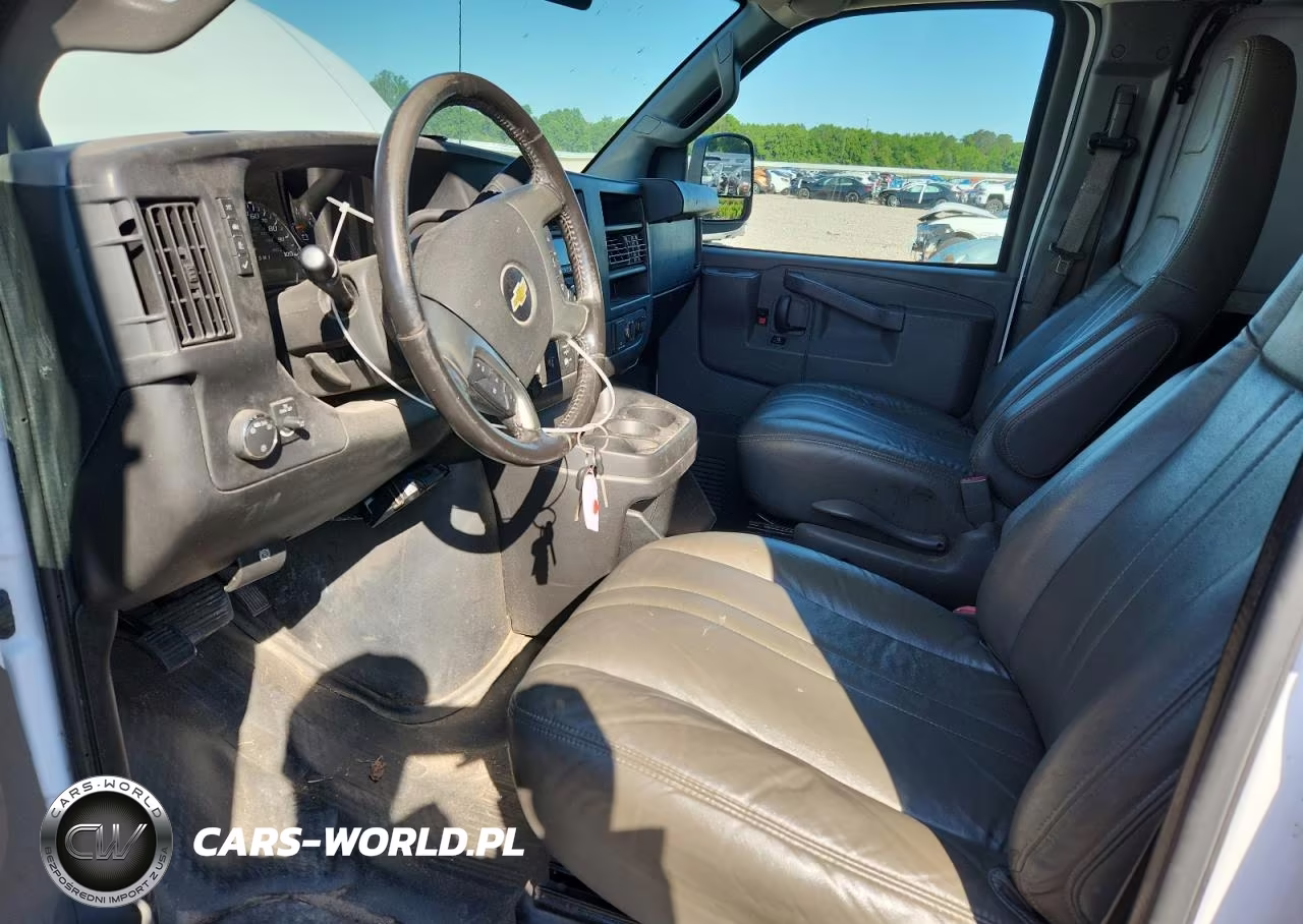 2016 Chevrolet Express G2500 VIN:1GCWGAFF7G1330844 - 7