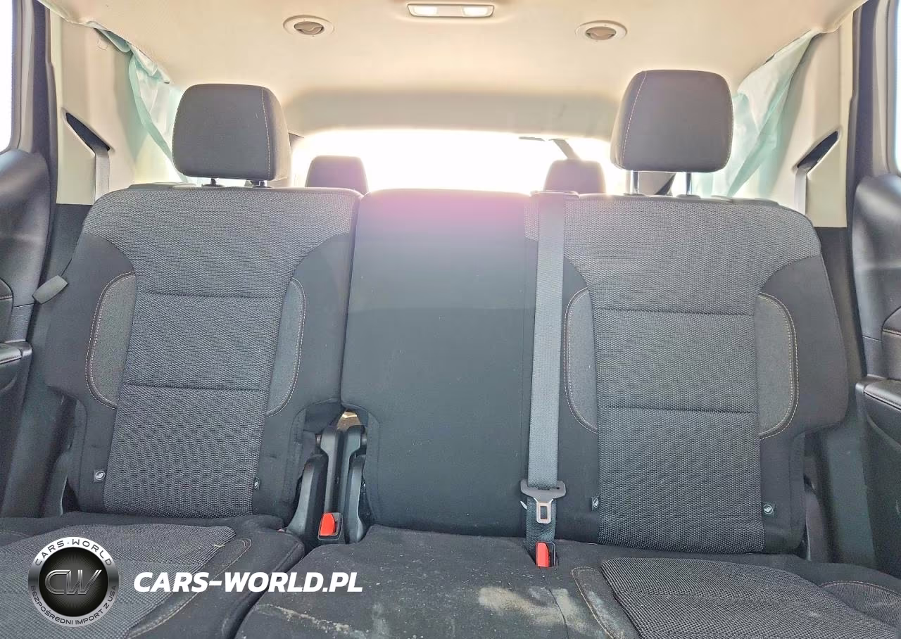 2020 Chevrolet Traverse Ls VIN:1GNERFKW5LJ256947 - 10