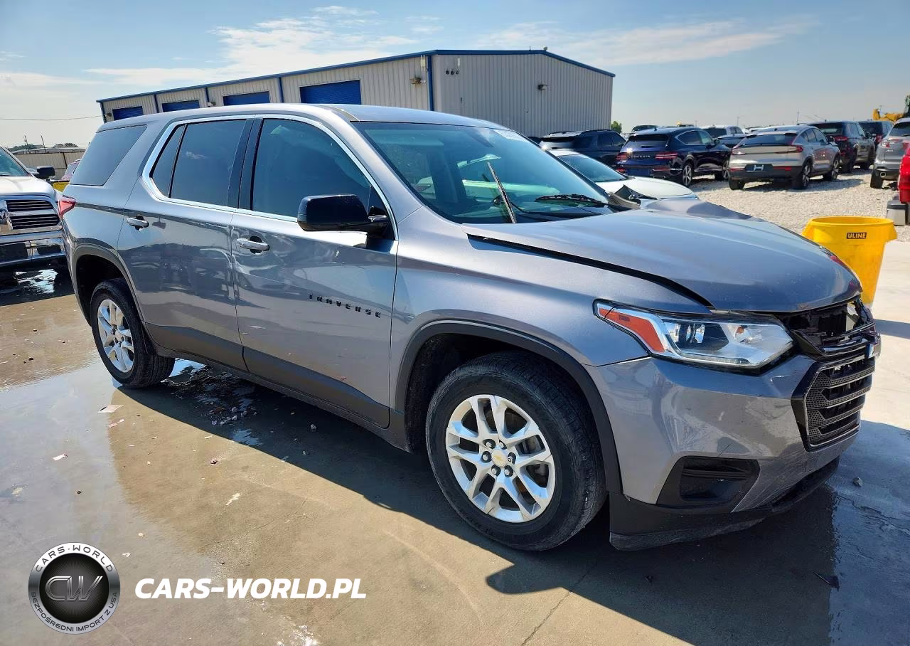 2020 Chevrolet Traverse Ls VIN:1GNERFKW5LJ256947 - 4
