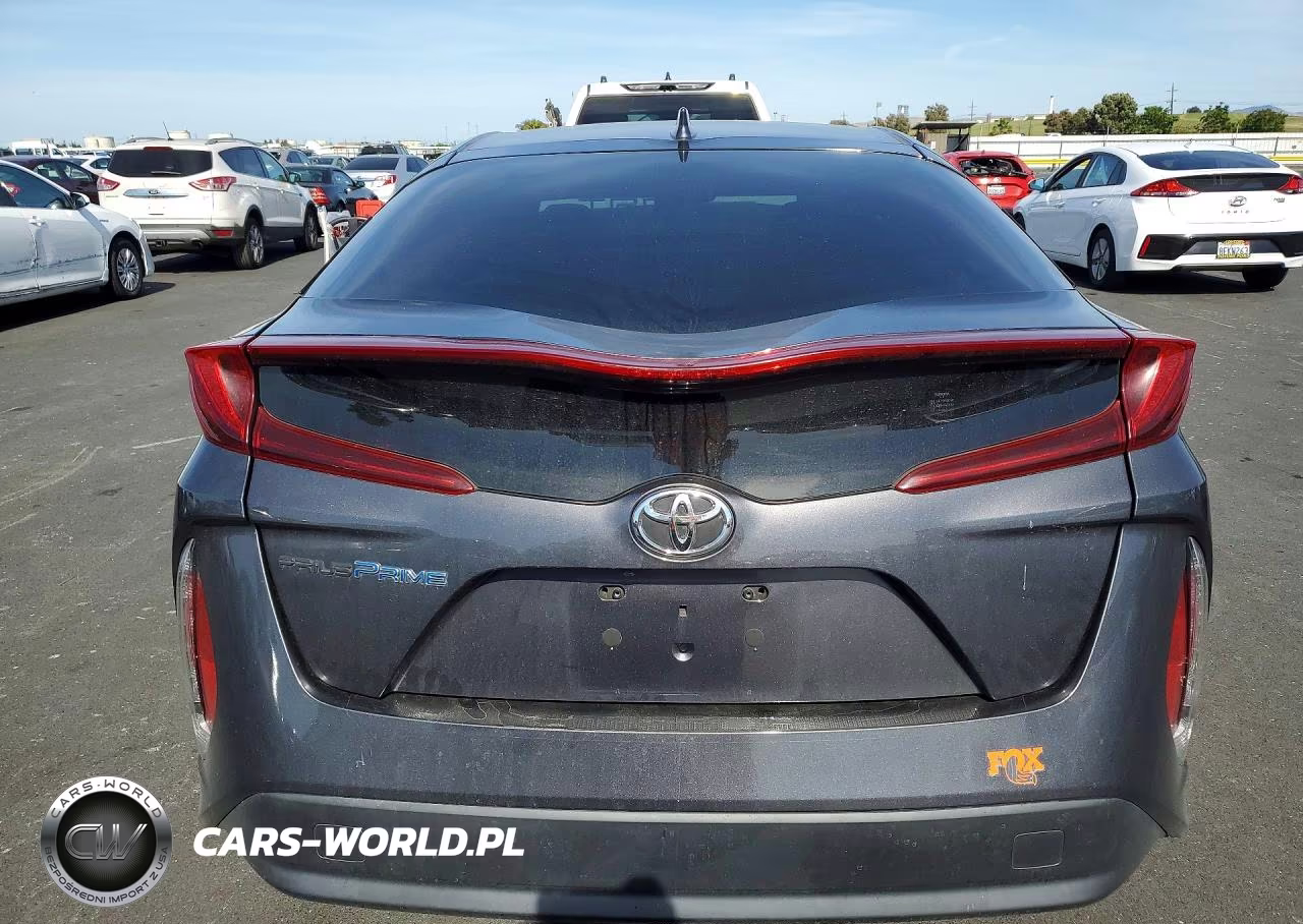 2019 Toyota Prius Prime Premium VIN:JTDKARFP6K3113807 - 6