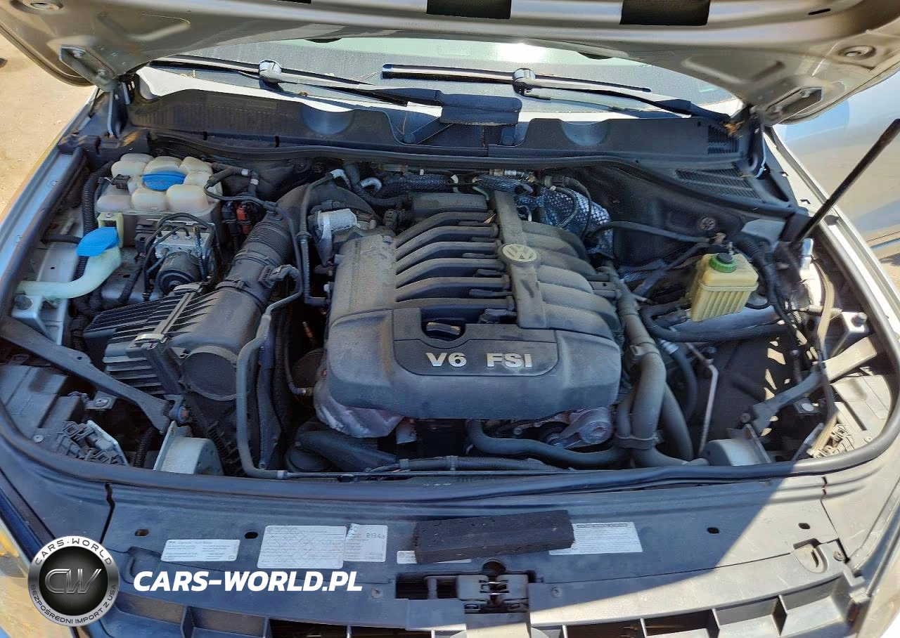 2012 Volkswagen Touareg V6 VIN:WVGEF9BPXCD007789 - 11
