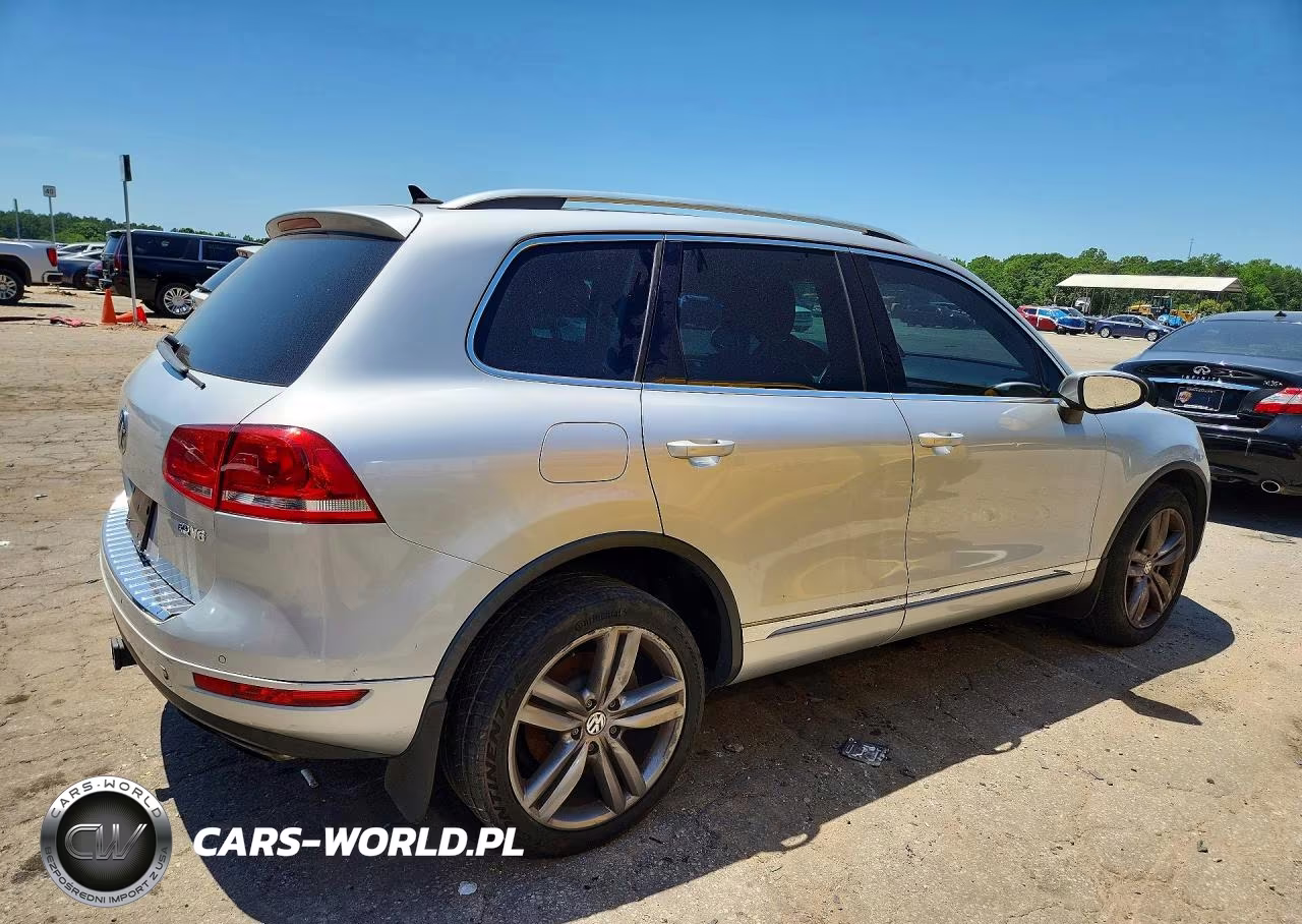 2012 Volkswagen Touareg V6 VIN:WVGEF9BPXCD007789 - 3