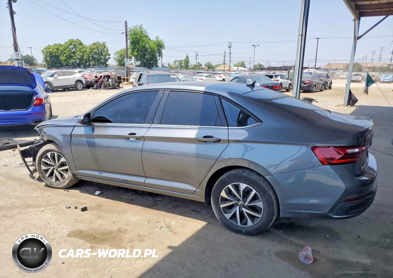 2024 Volkswagen Jetta S VIN:3VW5M7BU8RM102690 - 2