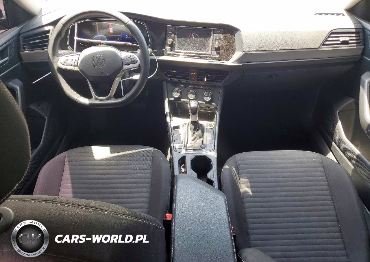 2024 Volkswagen Jetta S VIN:3VW5M7BU8RM102690 - 8