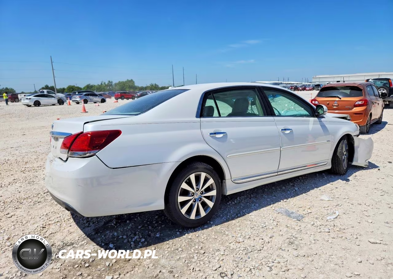 2011 Toyota Avalon Limited VIN:4T1BK3DB0BU438850 - 3