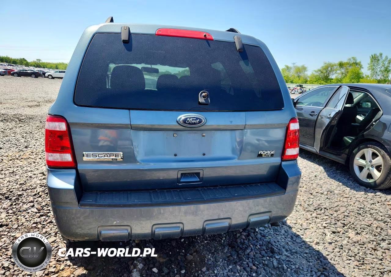 2010 Ford Escape Xlt VIN:1FMCU0D75AKD45809 - 6