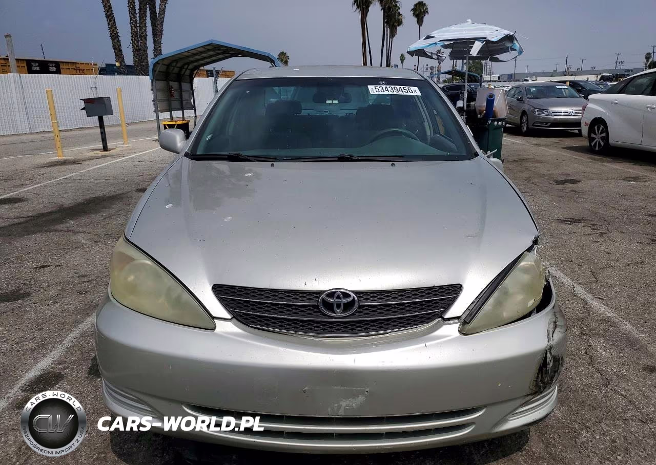 2003 Toyota Camry Le VIN:4T1BE32K63U167143 - 5