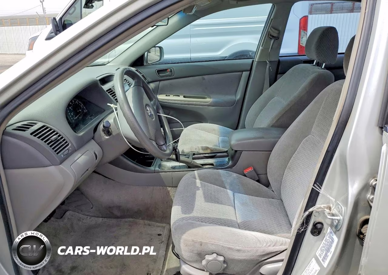 2003 Toyota Camry Le VIN:4T1BE32K63U167143 - 7