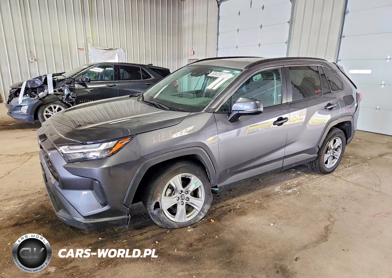 2023 Toyota Rav4 Xle – zdjęcie 1 z 13