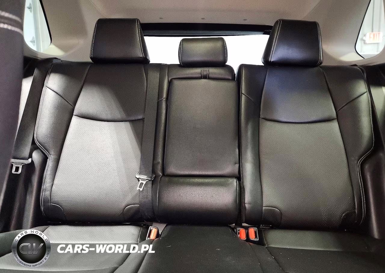 2023 Toyota Rav4 Xle VIN:2T3P1RFV3PW353289 - 10