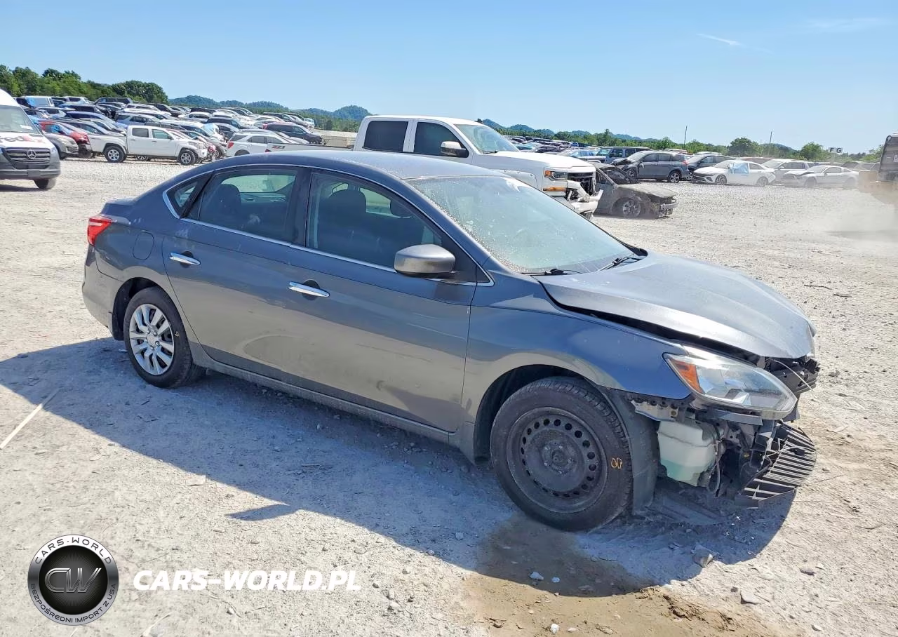 2017 Nissan Sentra S VIN:3N1AB7AP3HY281587 - 4