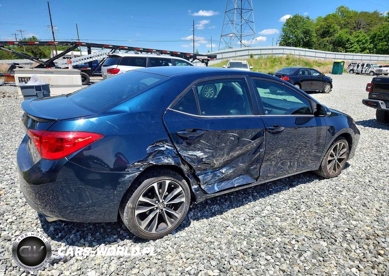 2017 Toyota Corolla Se VIN:2T1BURHE1HC902742 - 3