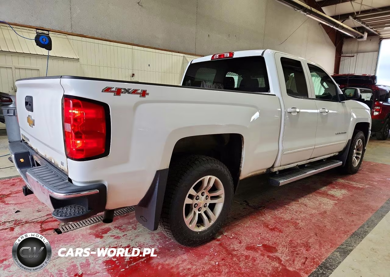 2017 Chevrolet Silverado K1500 Lt VIN:1GCVKREC2HZ150528 - 3