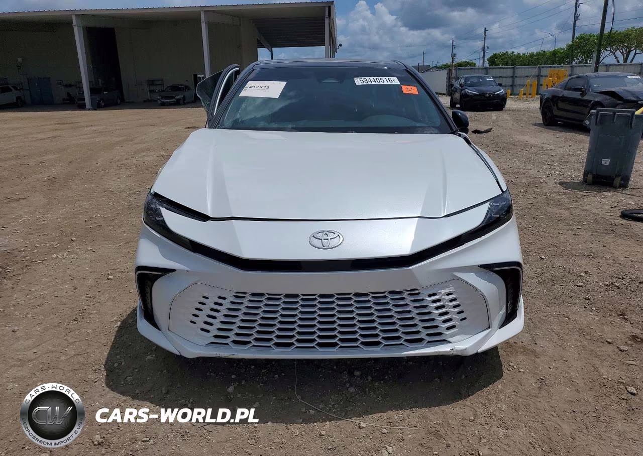 2025 Toyota Camry Xse VIN:4T1DAACK9SU005710 - 5