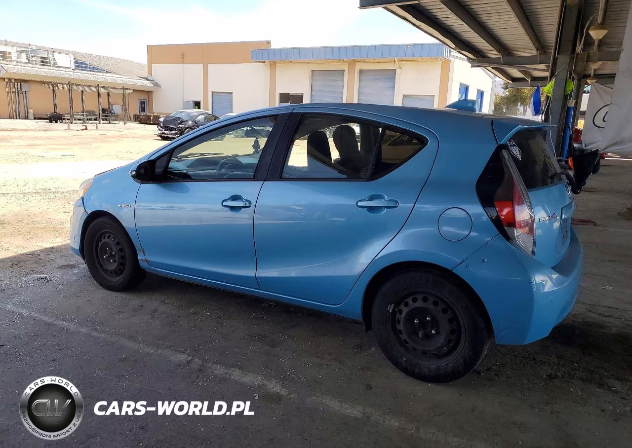 2015 Toyota Prius C One VIN:JTDKDTB33F1091600 - 2
