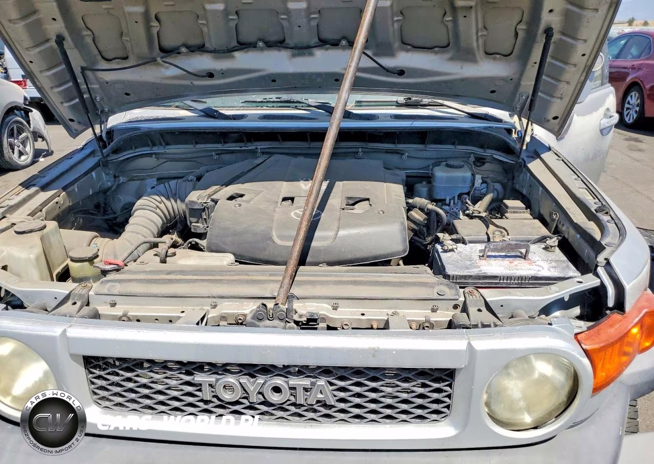 2007 Toyota Fj Cruiser Base VIN:JTEZU11FX70012120 - 12