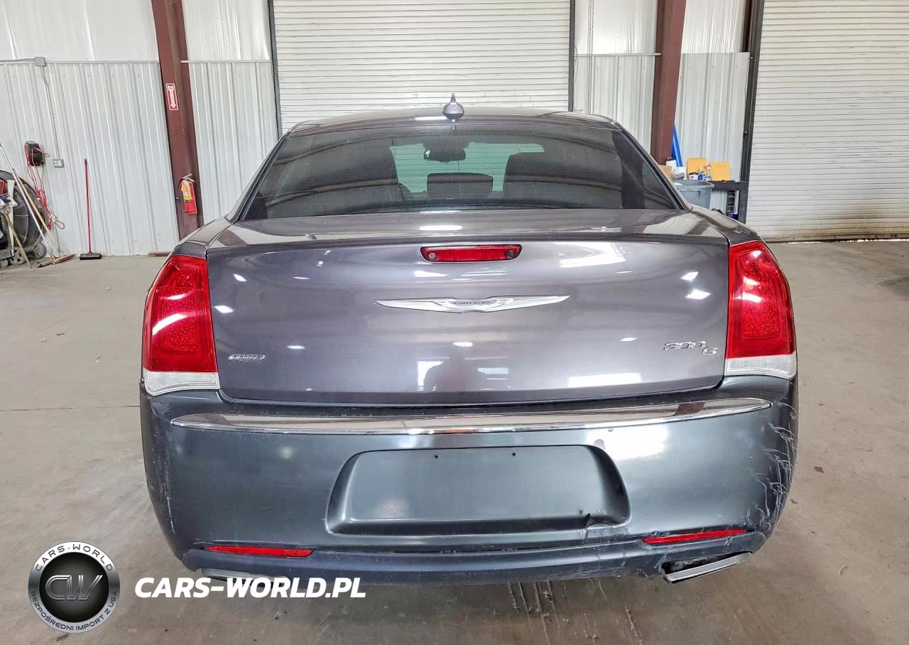 2016 Chrysler 300C VIN:2C3CCAKG0GH224870 - 6