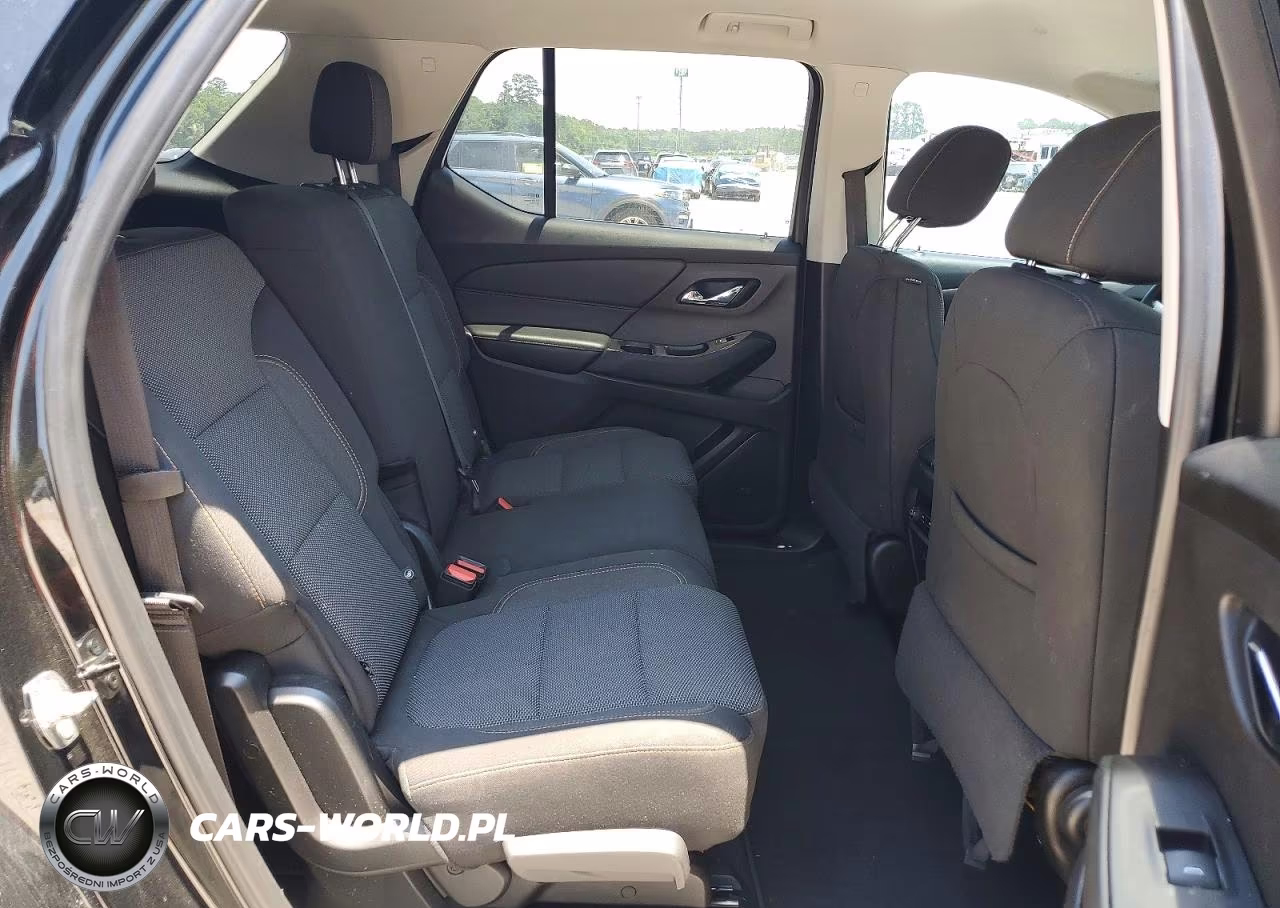 2019 Chevrolet Traverse Ls VIN:1GNERFKW9KJ121937 - 11