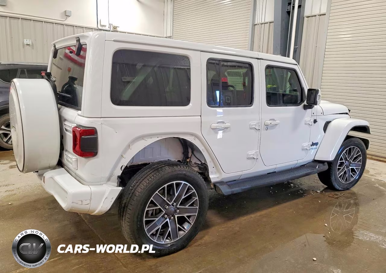 2022 Jeep Wrangler Unlimited Sahara 4Xe VIN:1C4JJXP61NW137294 - 3