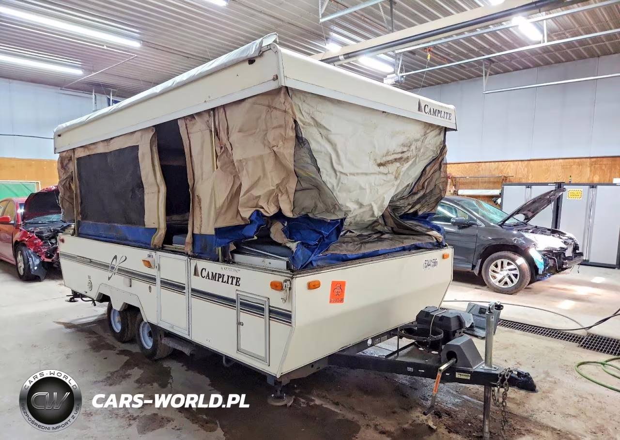 2001 Keystone Camplite Camper