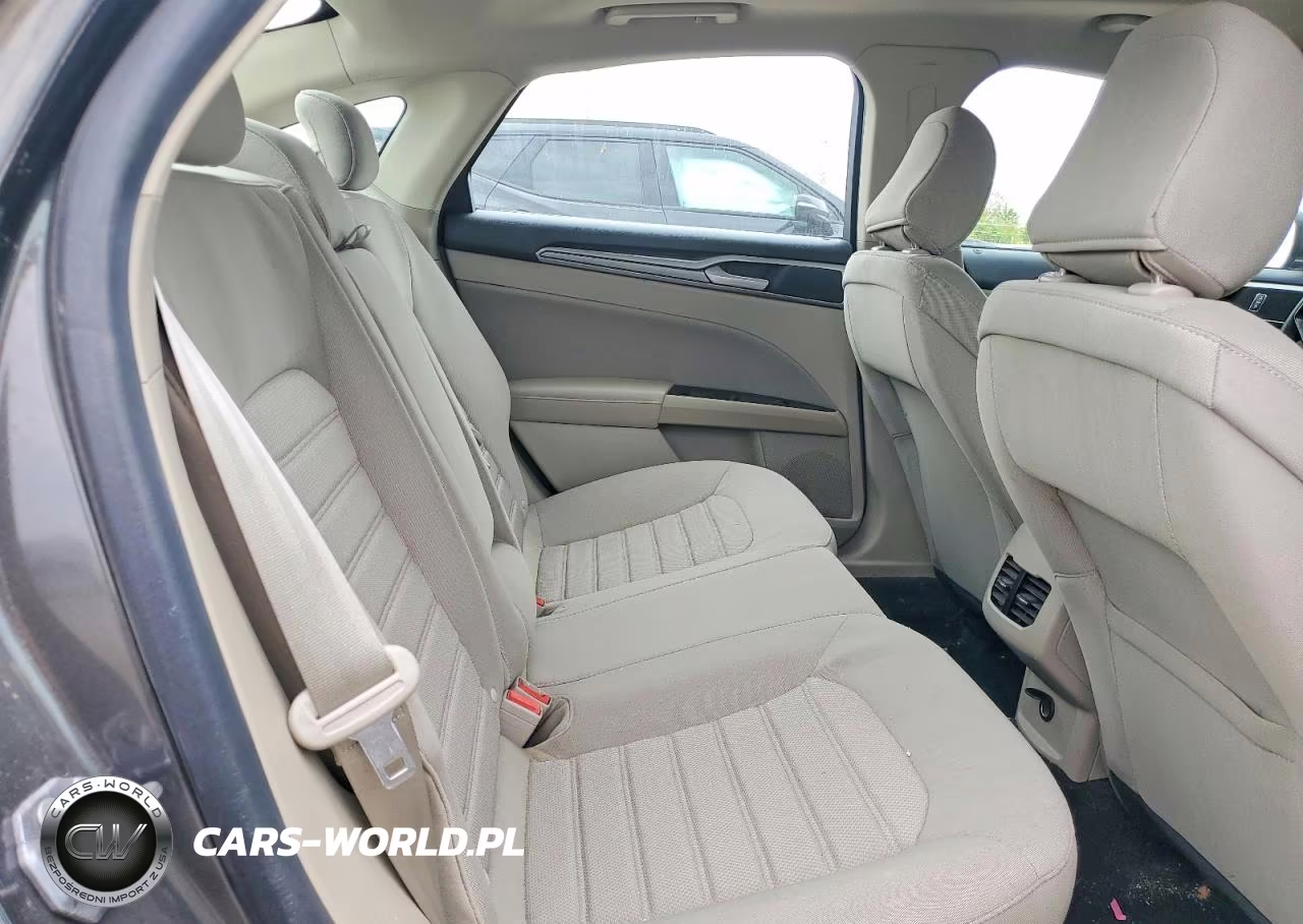 2020 Ford Fusion Se VIN:3FA6P0HD1LR226622 - 10