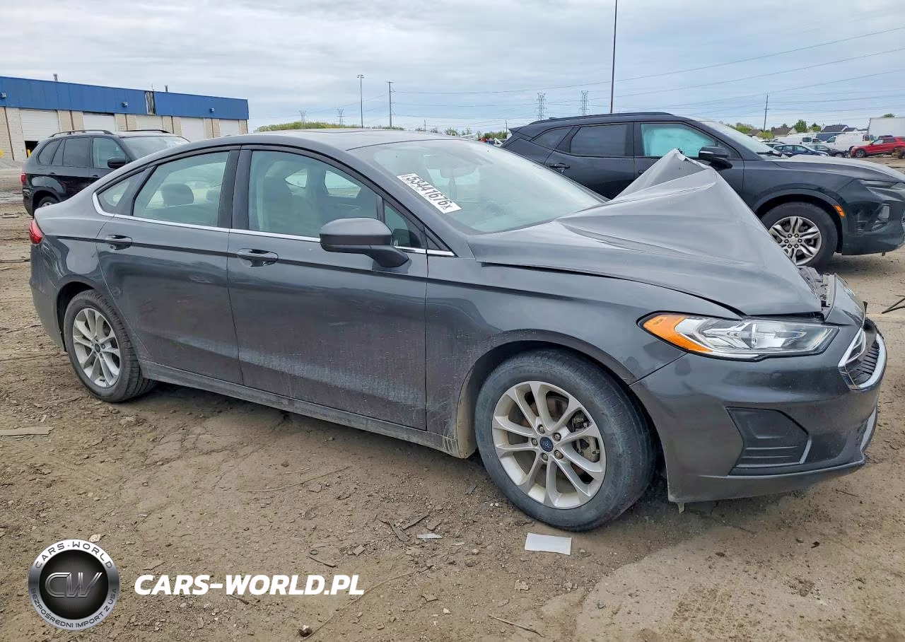 2020 Ford Fusion Se VIN:3FA6P0HD1LR226622 - 4
