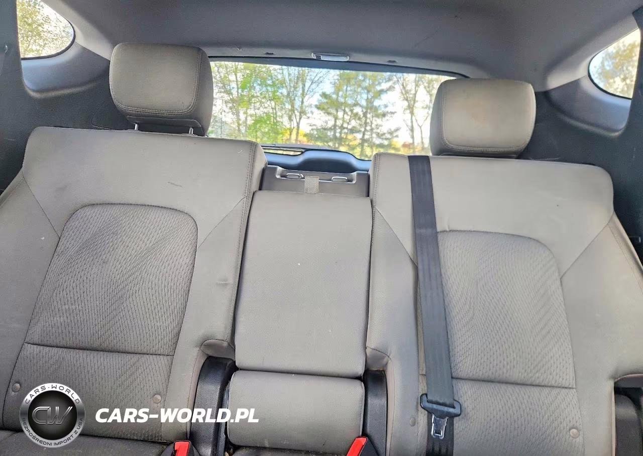2016 Hyundai Santa Fe Sport 2.4L VIN:5XYZUDLB7GG343263 - 10