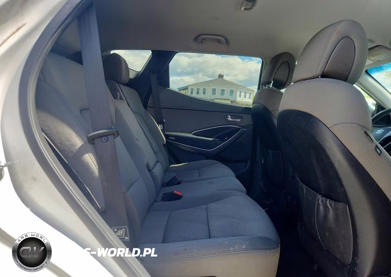 2016 Hyundai Santa Fe Sport 2.4L VIN:5XYZUDLB7GG343263 - 11
