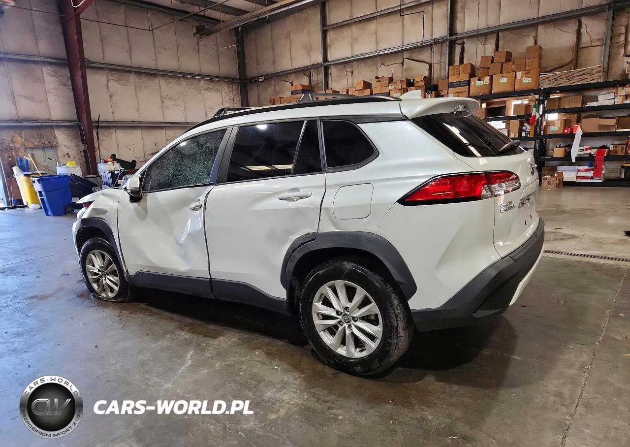 2022 Toyota Corolla Cross Le VIN:7MUBAABG9NV020862 - 2
