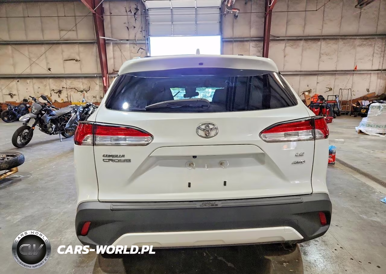2022 Toyota Corolla Cross Le VIN:7MUBAABG9NV020862 - 6