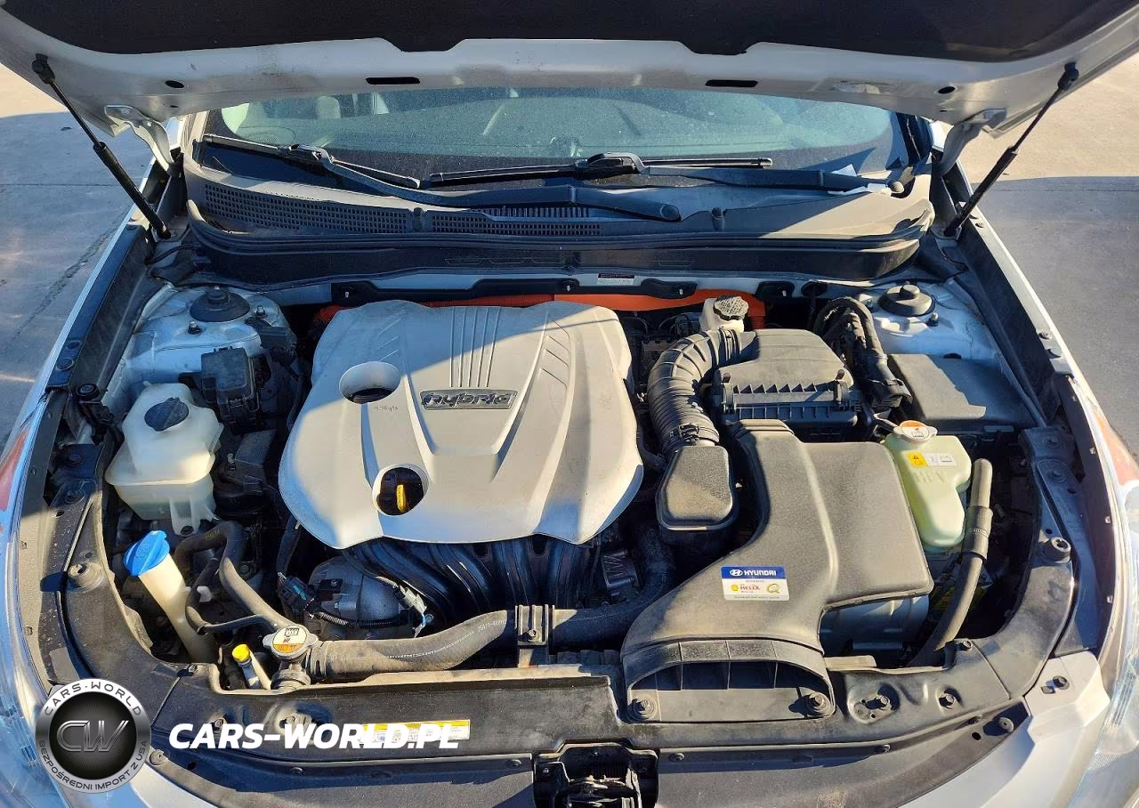 2012 Hyundai Sonata Hybrid VIN:KMHEC4A45CA031244 - 11